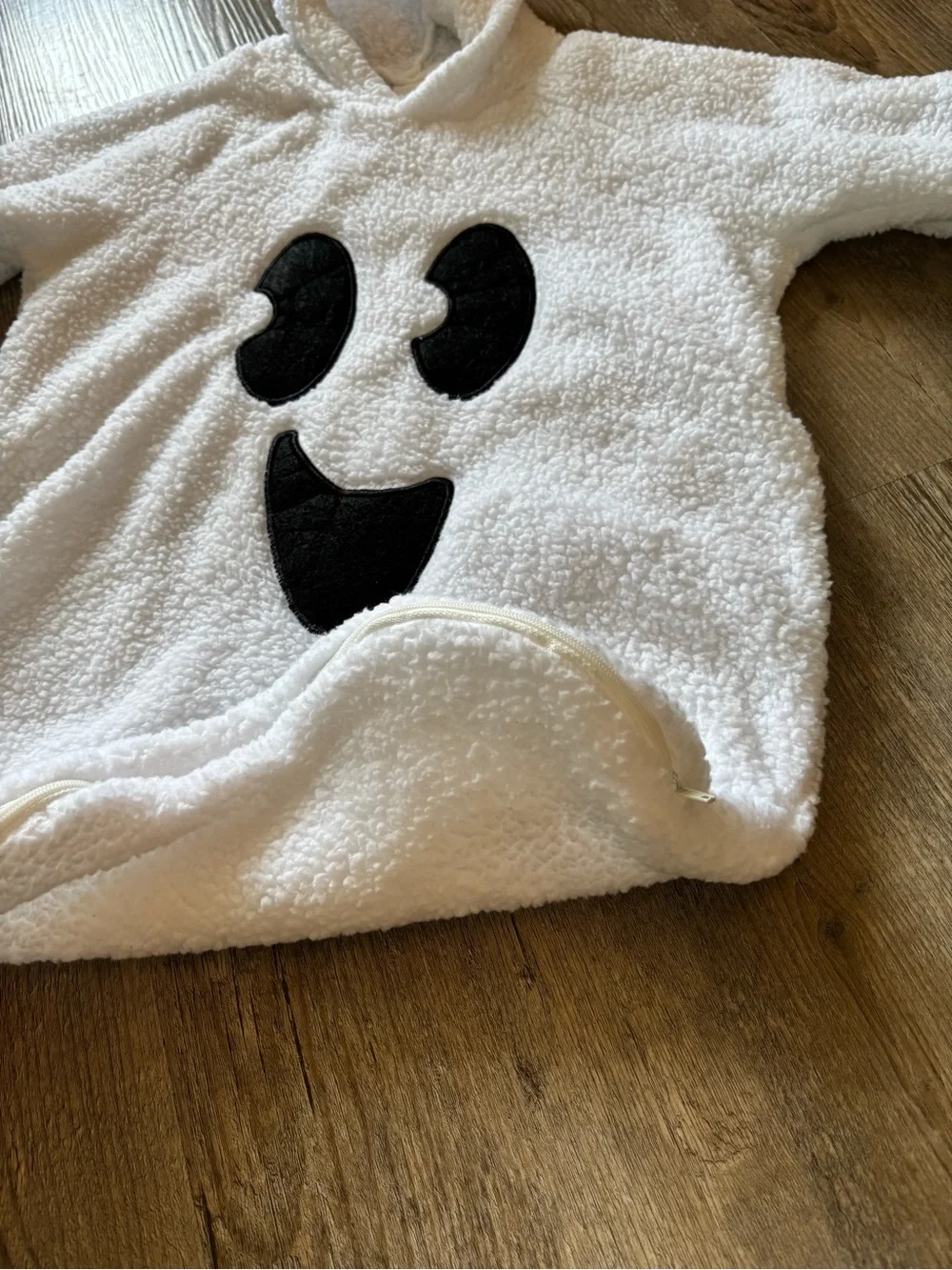 Infant/Toddler Halloween Costume White Plush Ghost Hoodie with Black Face